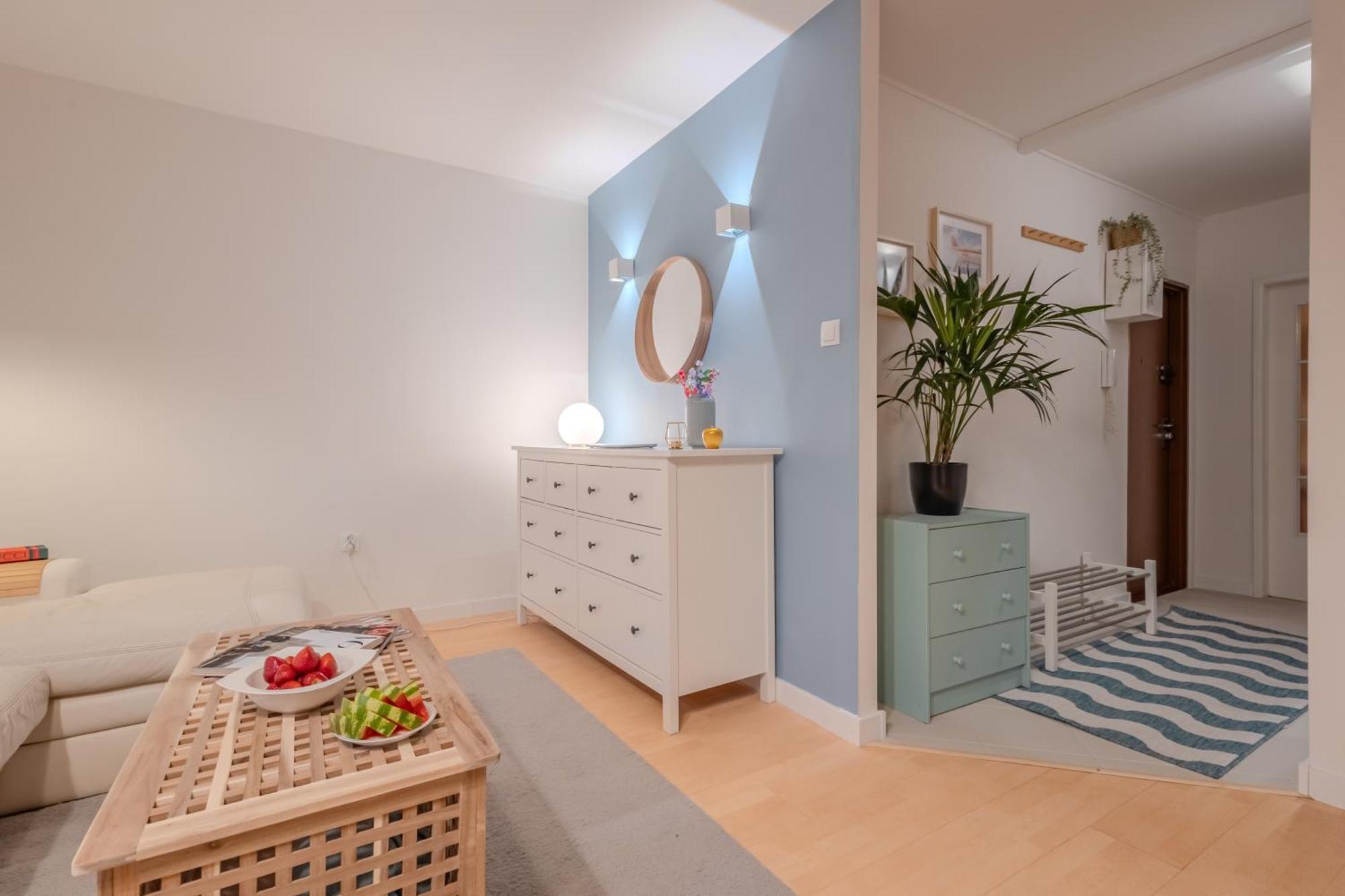 Appartamento Rezydencja Filmowa- Wygodny Apartament 10 Min Od Lotniska I Centrum Varsavia Esterno foto
